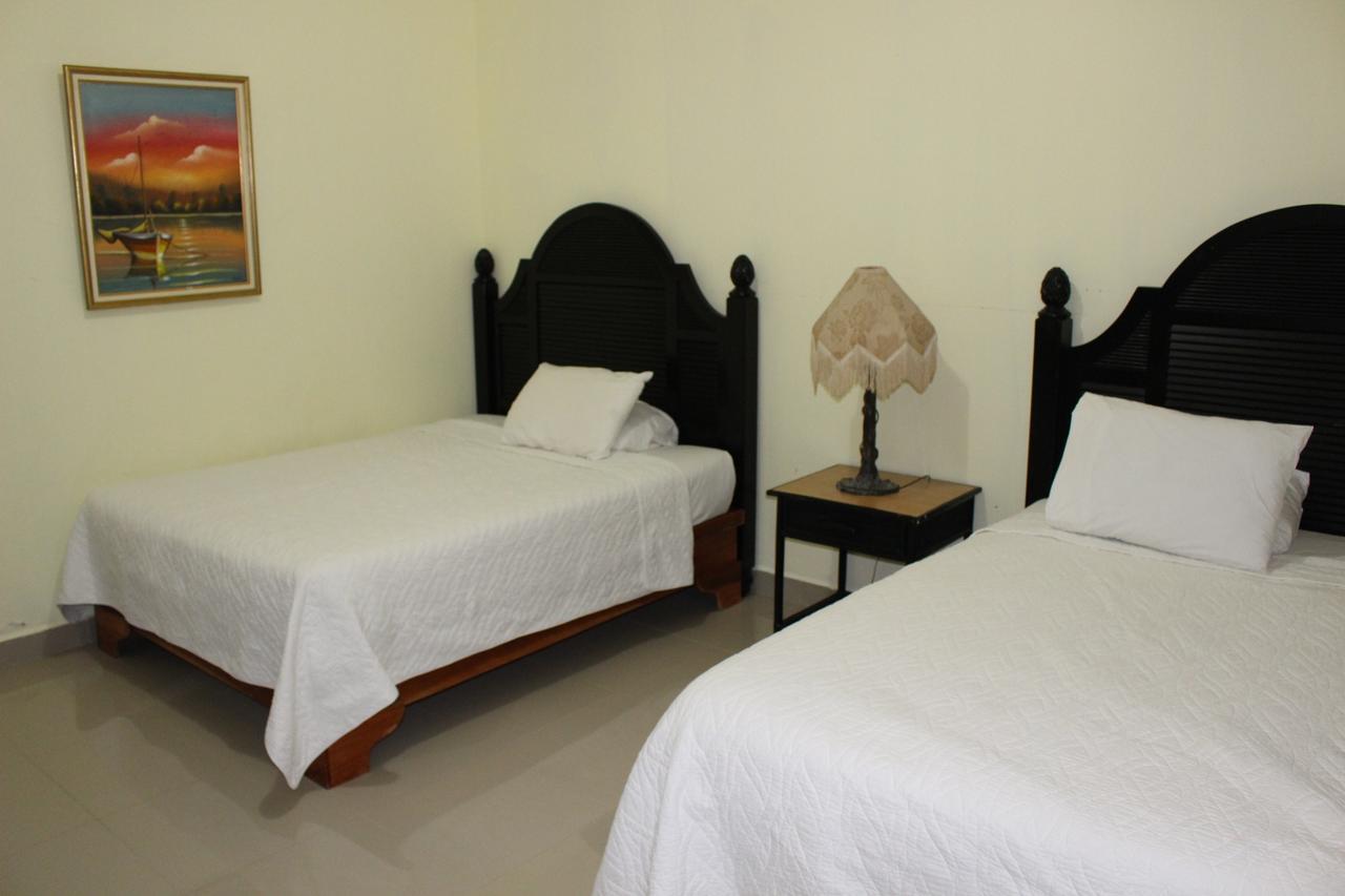 Hotel Guarocuya De Barahona 外观 照片